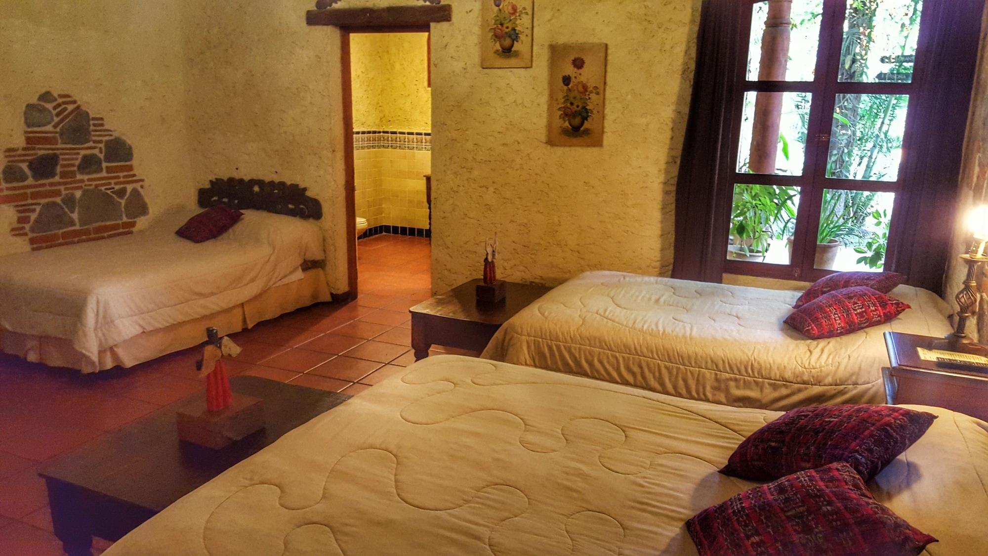 Real Plaza Hotel Antigua
