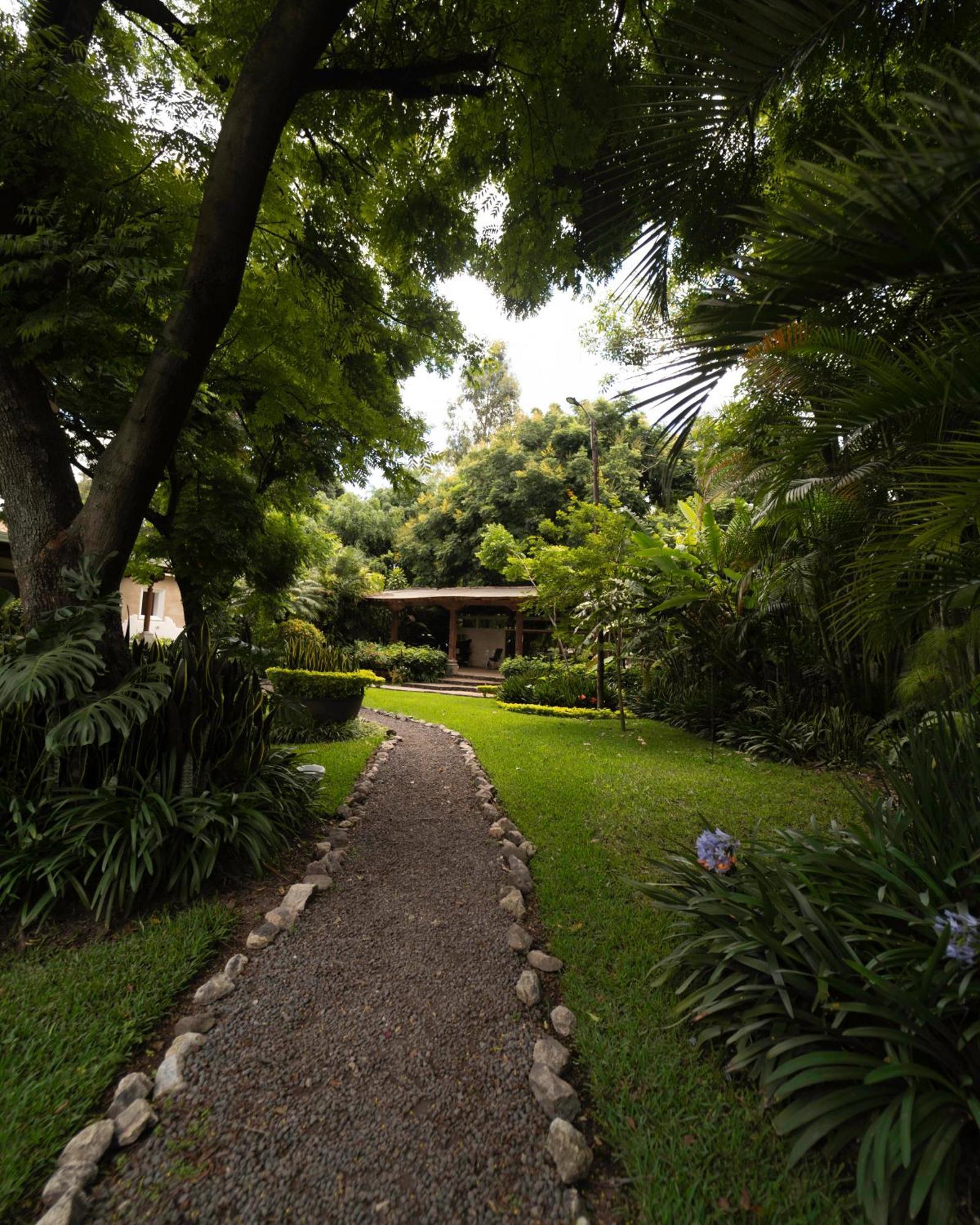 Hotel Real Plaza 4*