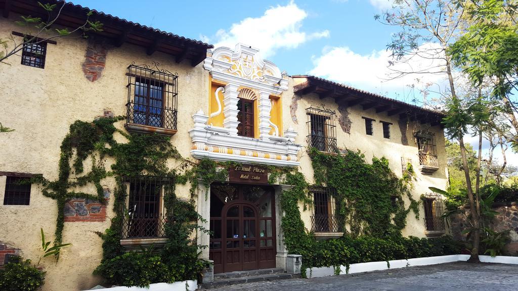 Real Plaza Hotel 4*